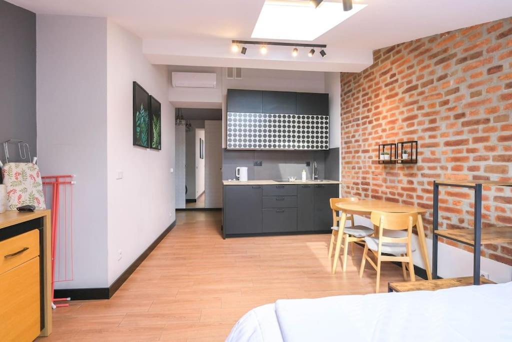 Strzelecka Old City Apartment كراكوفيا المظهر الخارجي الصورة